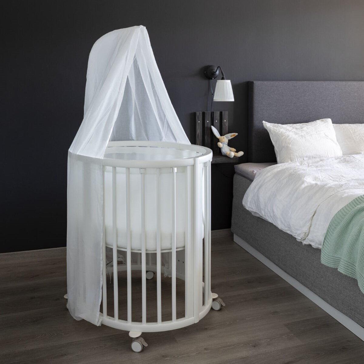 Stokke Sleepi Mini V3 White | Nursery Furniture | Dimples NZ | White