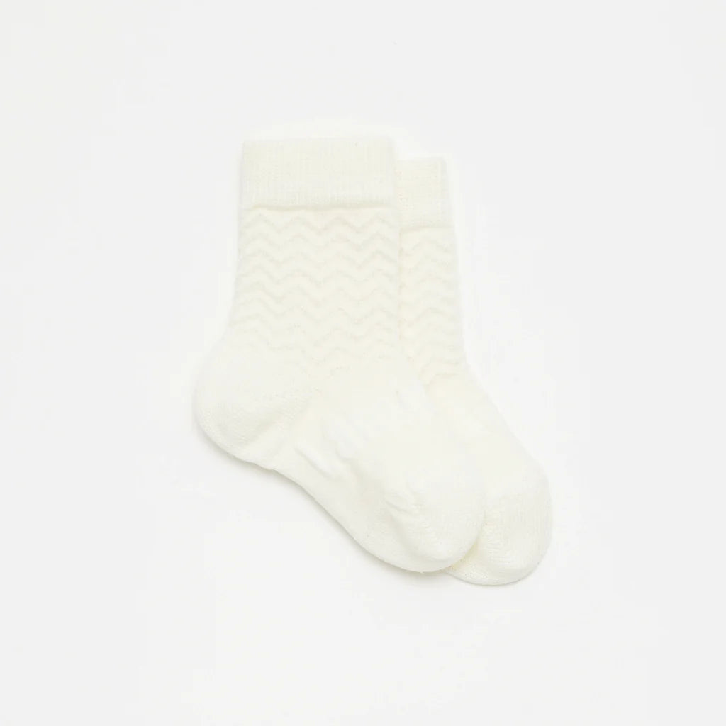 Baby Merino Wool Crew Socks in pearl white with zig zag pattern:image,small_image,thumbnail
