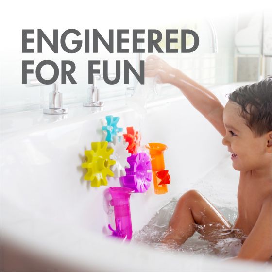 kid playing with BOON BATH TOY BUNDLE by boon in bathtub