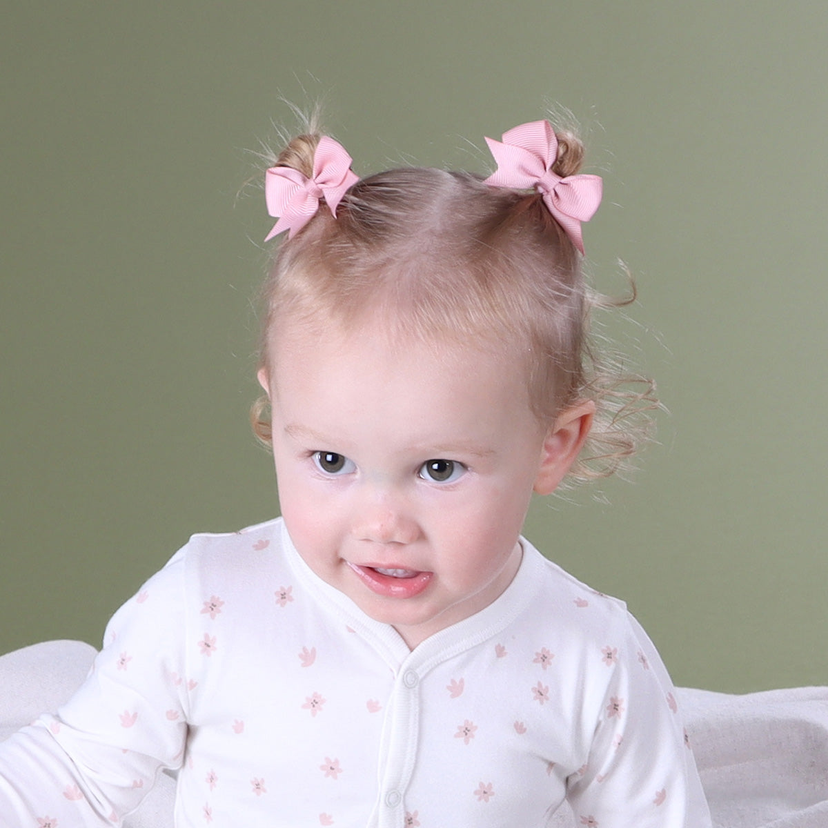 Harper Wearing Fliss & Frankie Tie Bow Clips