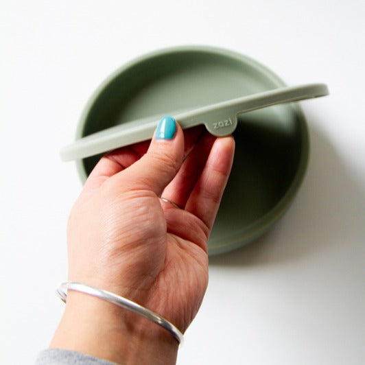 Zazi silicone baby plate with lid
