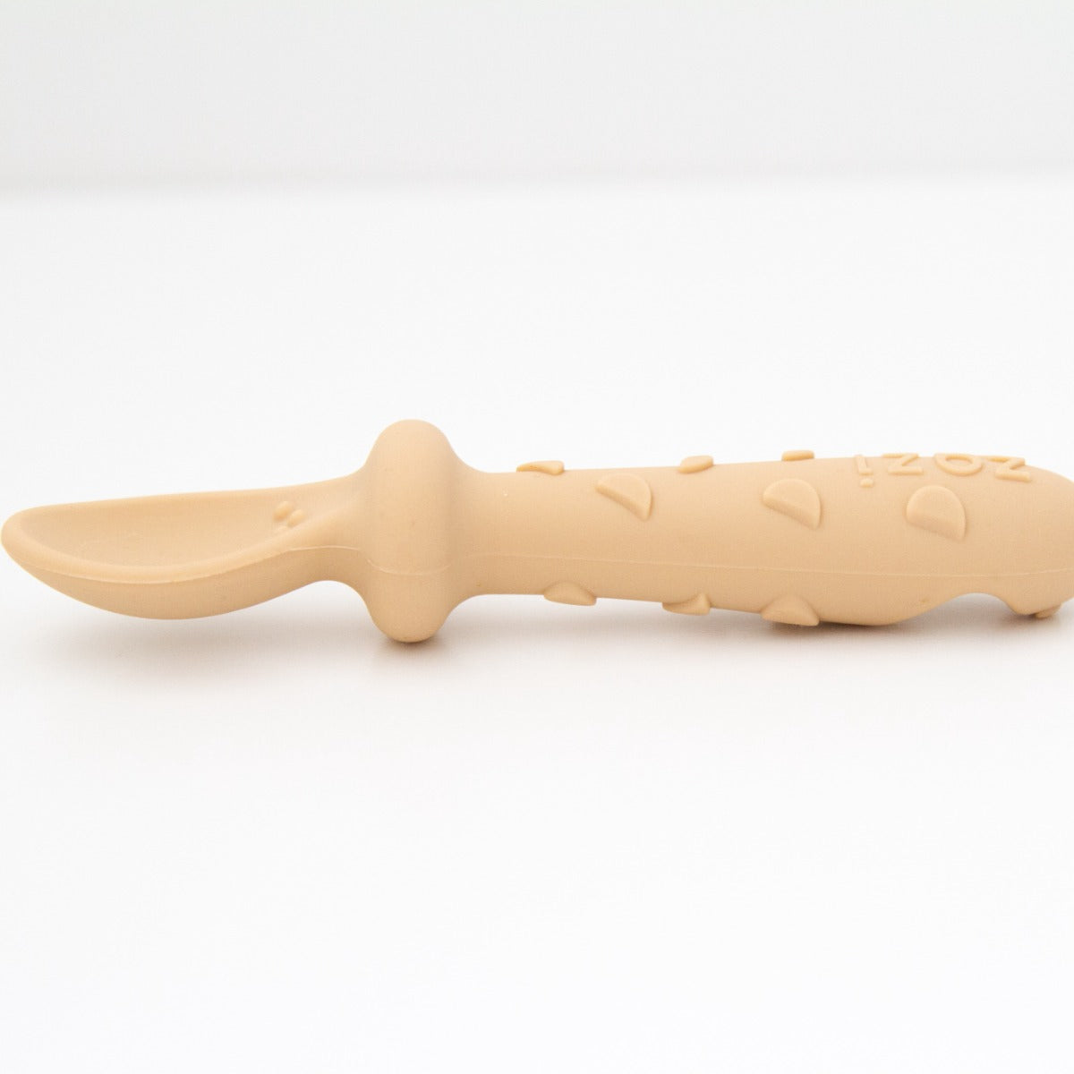 Silicone clever spoon set from Zazi in vanilla