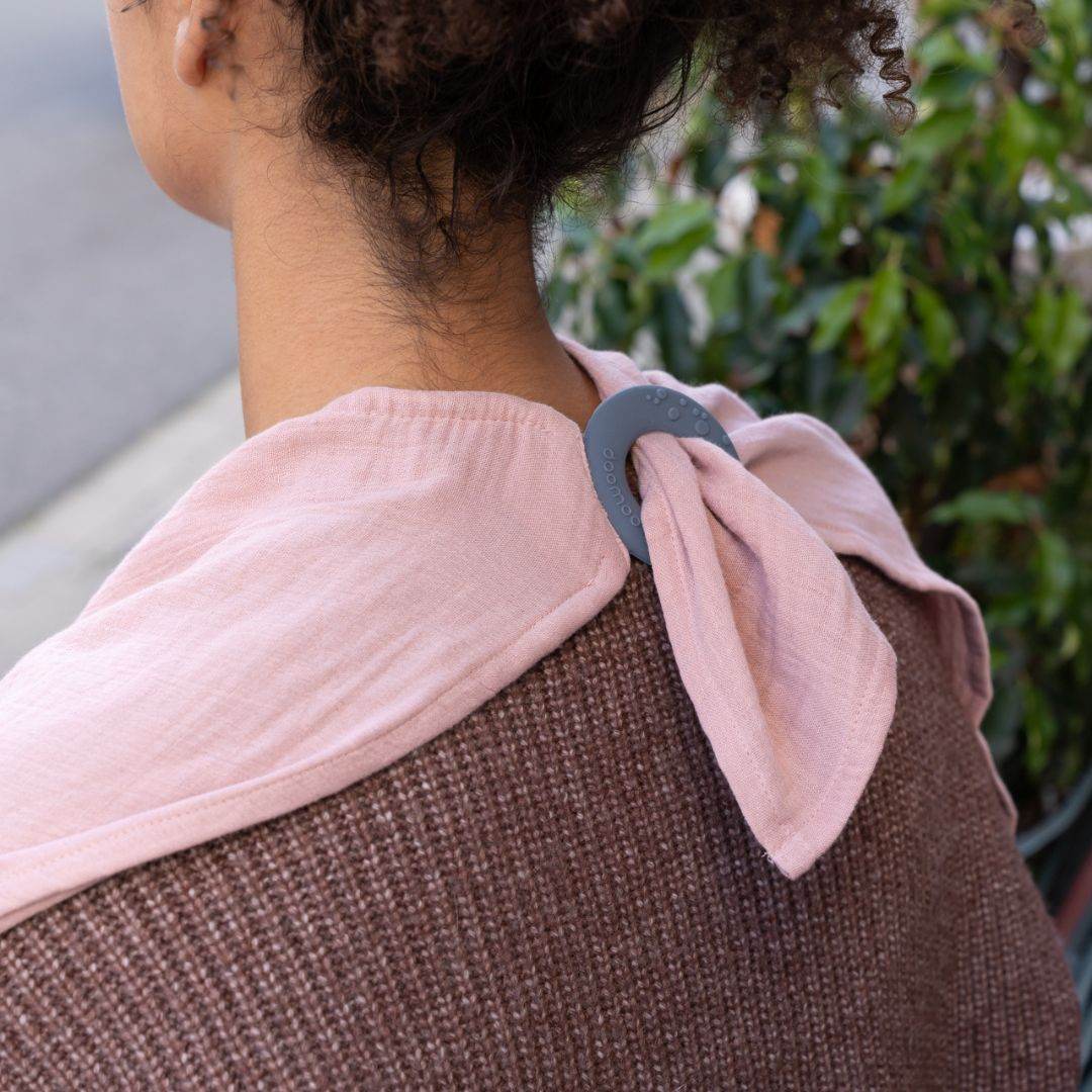 Doomoo Mom'N Play Cape - doomoo - Dimples