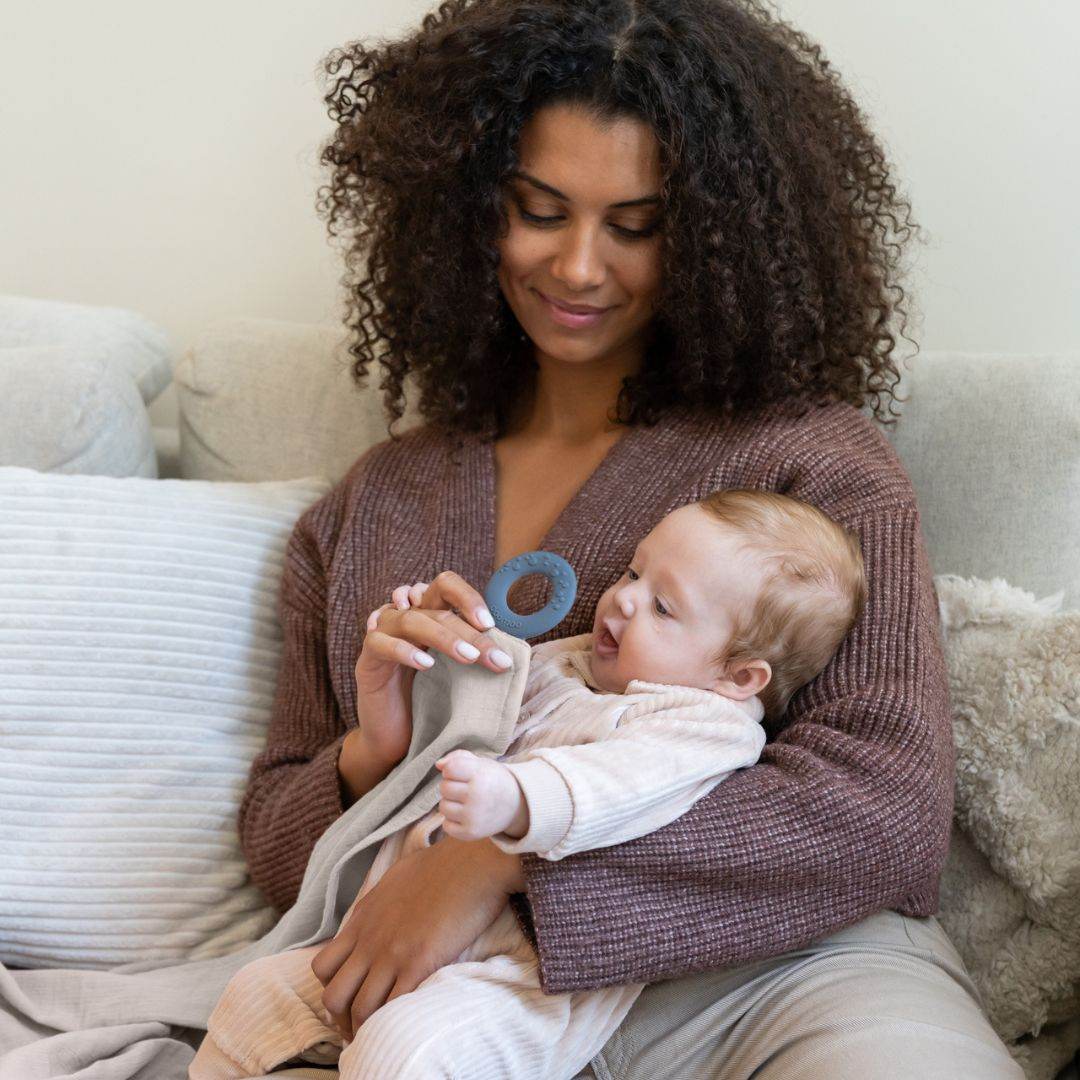 Doomoo Mom'N Play Cape - doomoo - Dimples