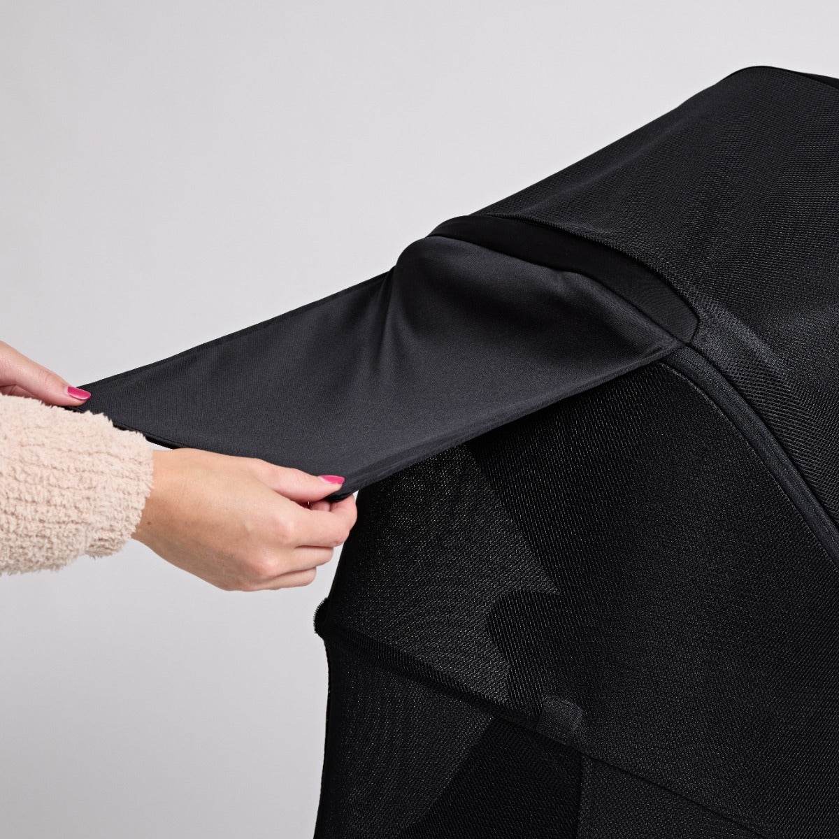 Edwards and Co Olive and Oscar Sun Cover