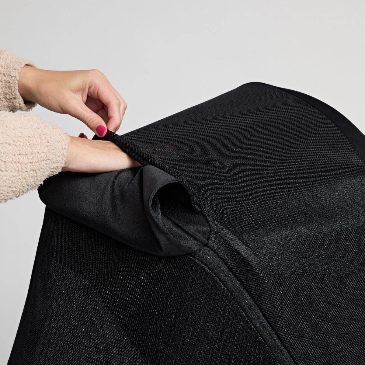 Edwards and Co Olive and Oscar Sun Cover