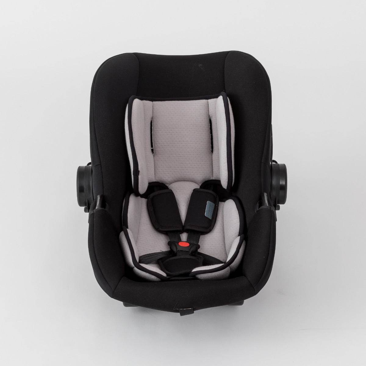 Edwards and Co avery car seat capsule front view