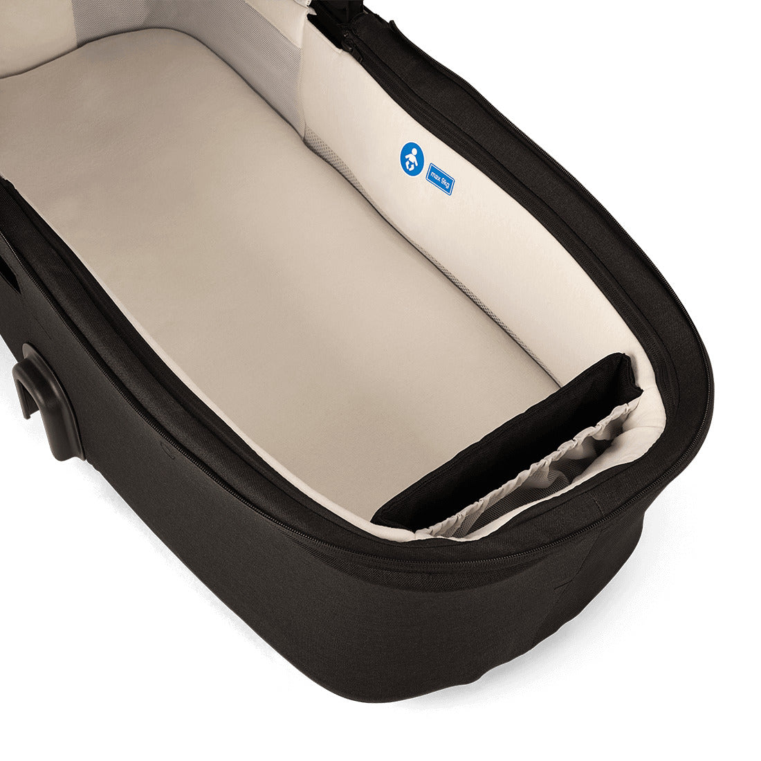 Nuna Demi Next Carry Cot compartment view