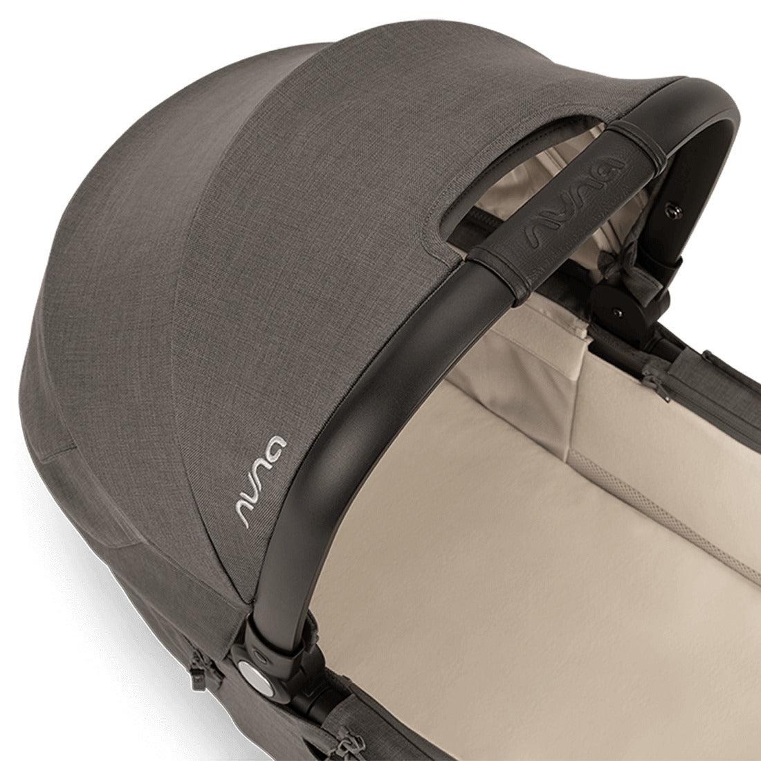 Demi Next granite Carry Cot from Nuna handle close view