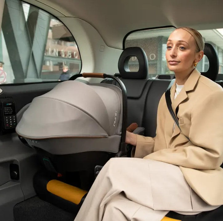 Pipa Urbn EU Version by Nuna installed in taxi