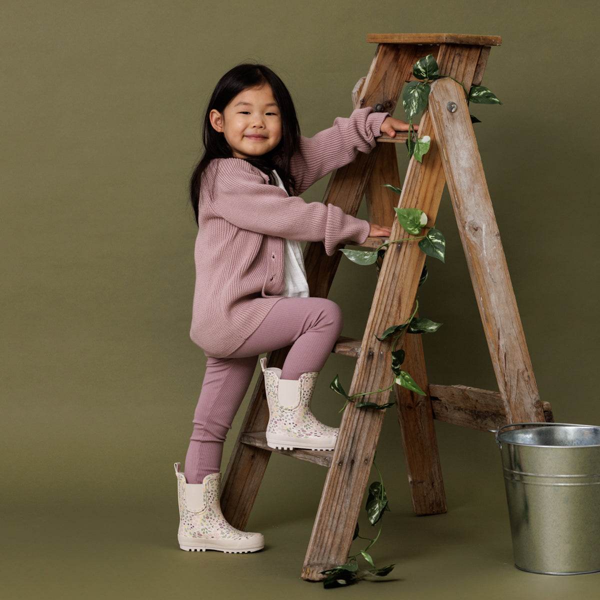 Rubber rain boots for kids