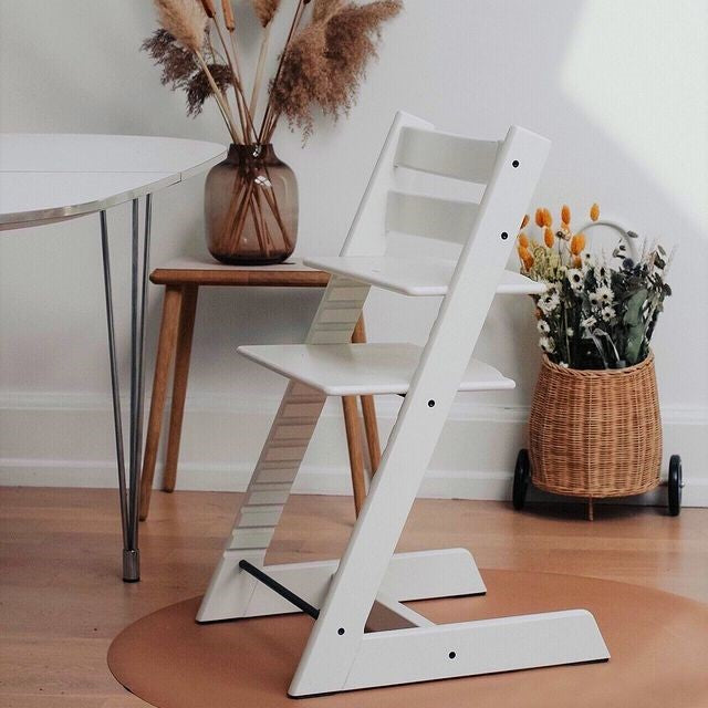 Stokke Tripp trapp Highchair in White Lifestyle setting