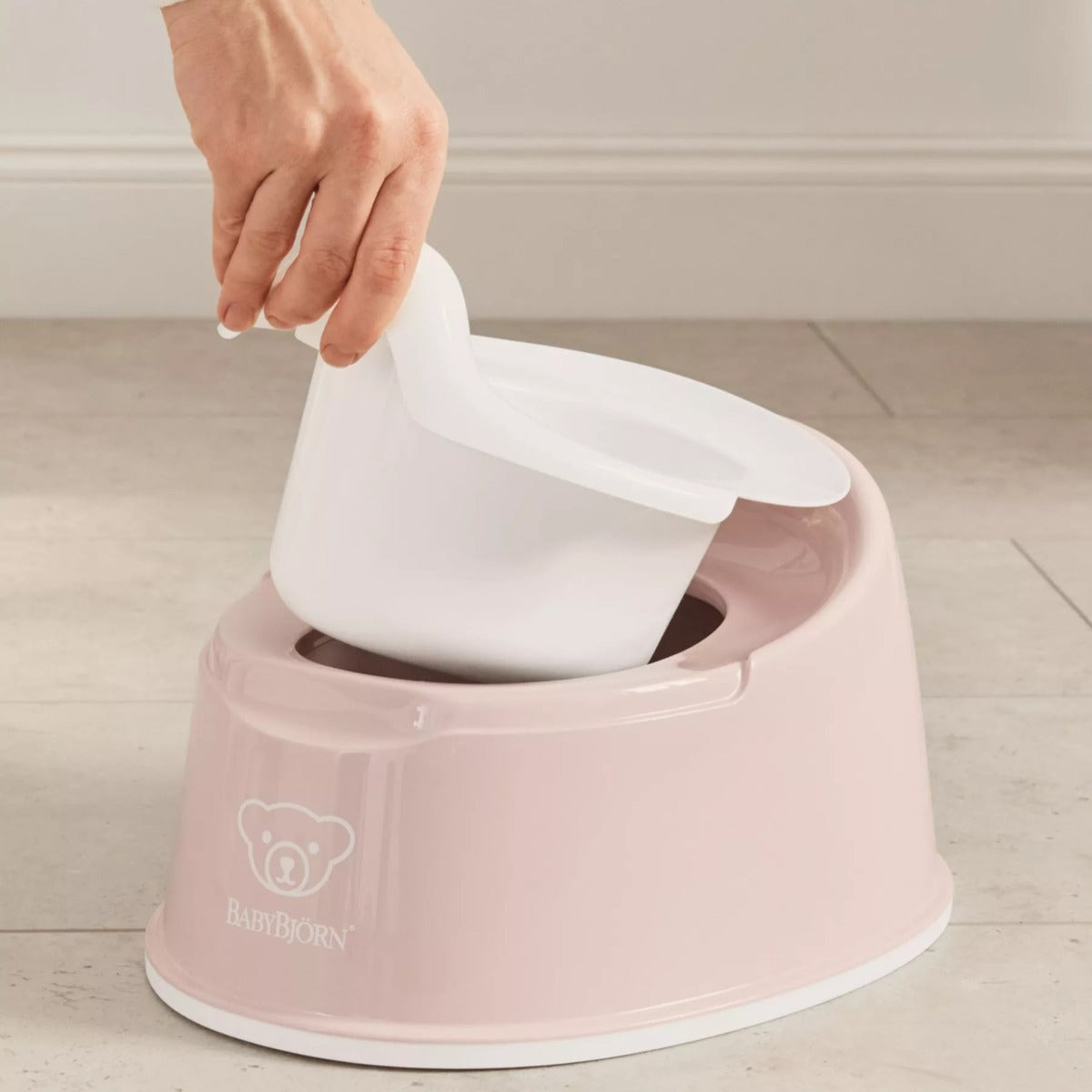 Babybjorn Smart Potty in pink