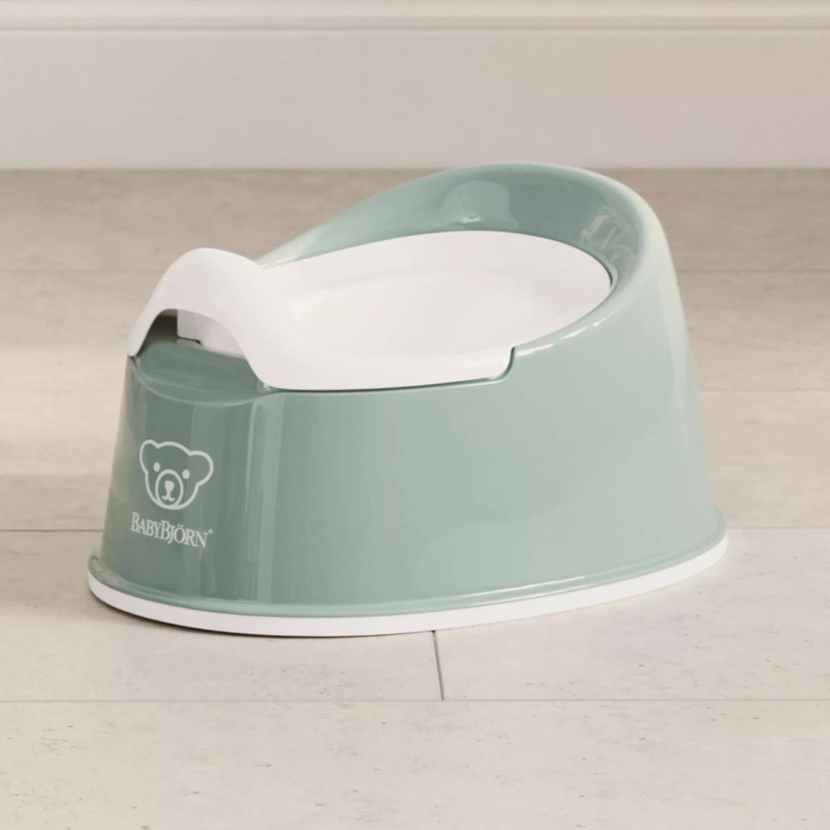 Babybjorn Smart Potty in green