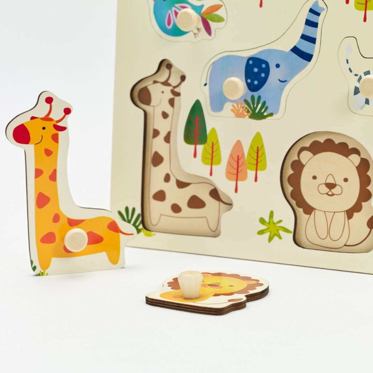 Classic World Zoo Puzzle close up