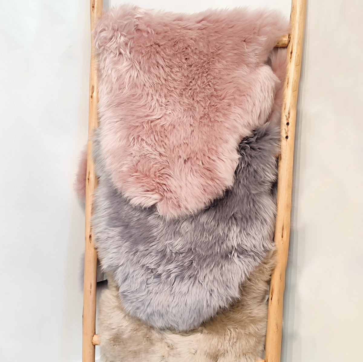 Long Wool Sheepskin Rug Taupe 60cm x 90cm - Rembrandt