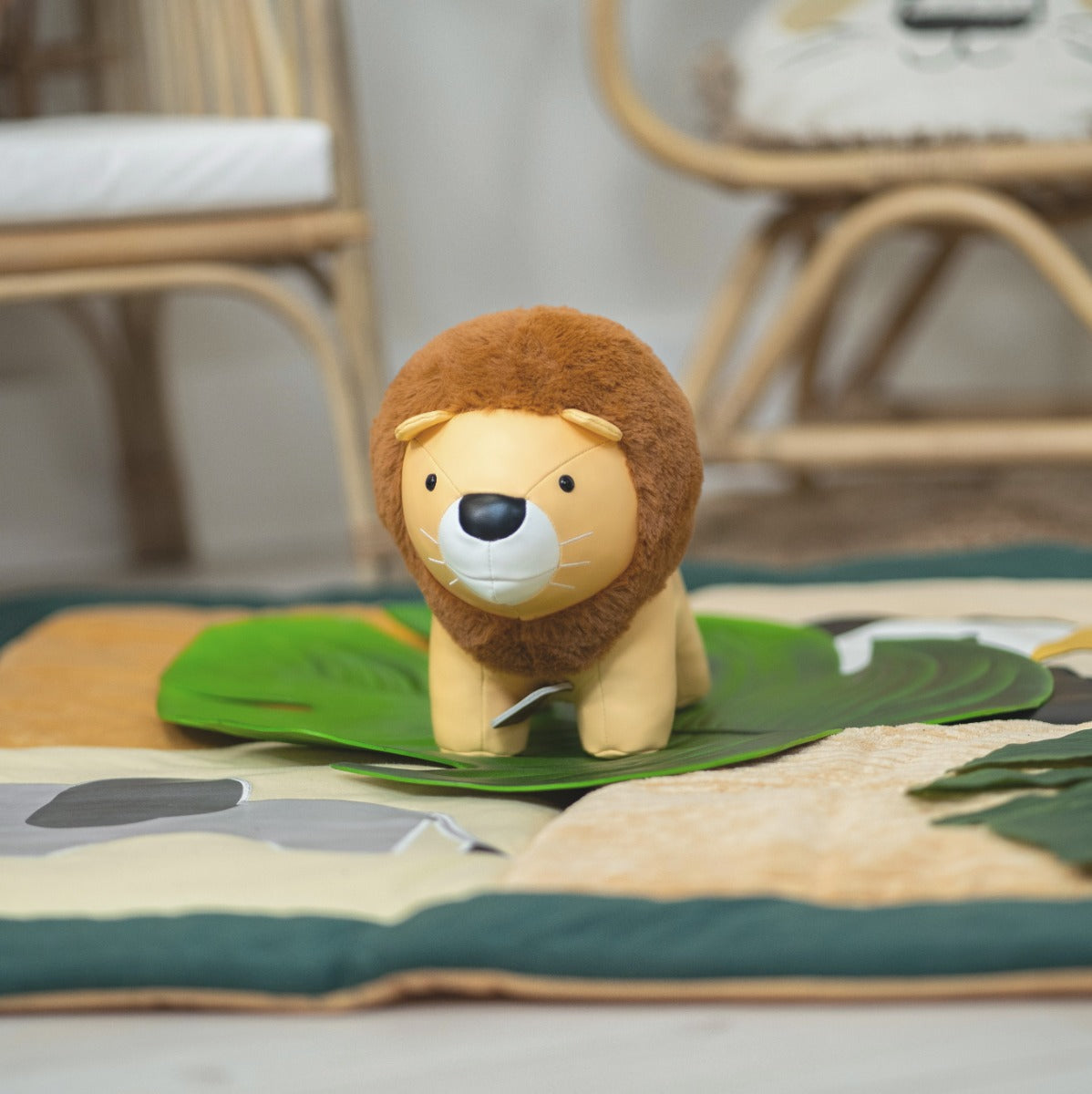 Little big friends musical friends Jackson the lion on a leaf