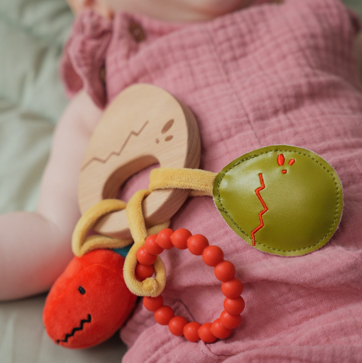 Little big friends wooden rattle with dino theme