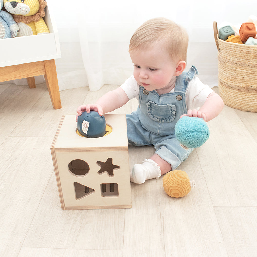 4 in 1 Sensory Cube - Playground - Dimples