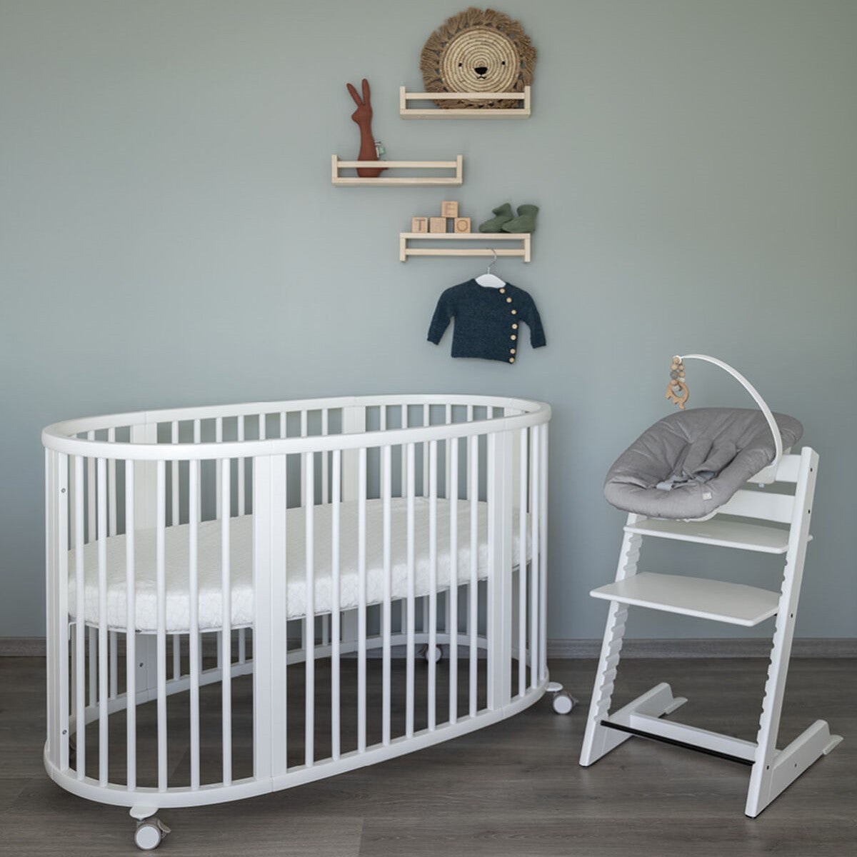 Sleepi bed v3 white by stokke