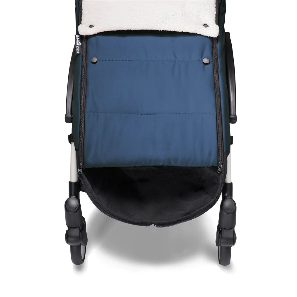 YOYO Footmuff in navy for babyzen stroller