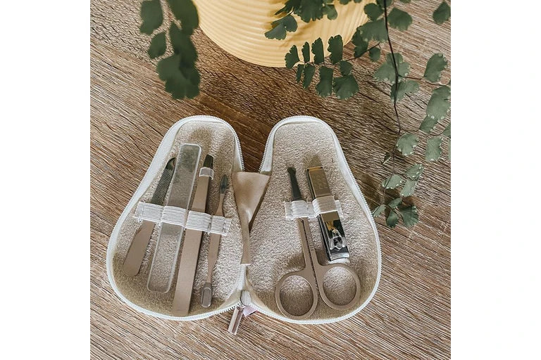 Pear-fect Manicure Kit - Haakaa - Dimples