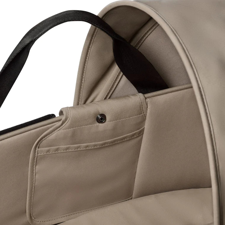 Babyzen Yoyo Bassinet in Taupe