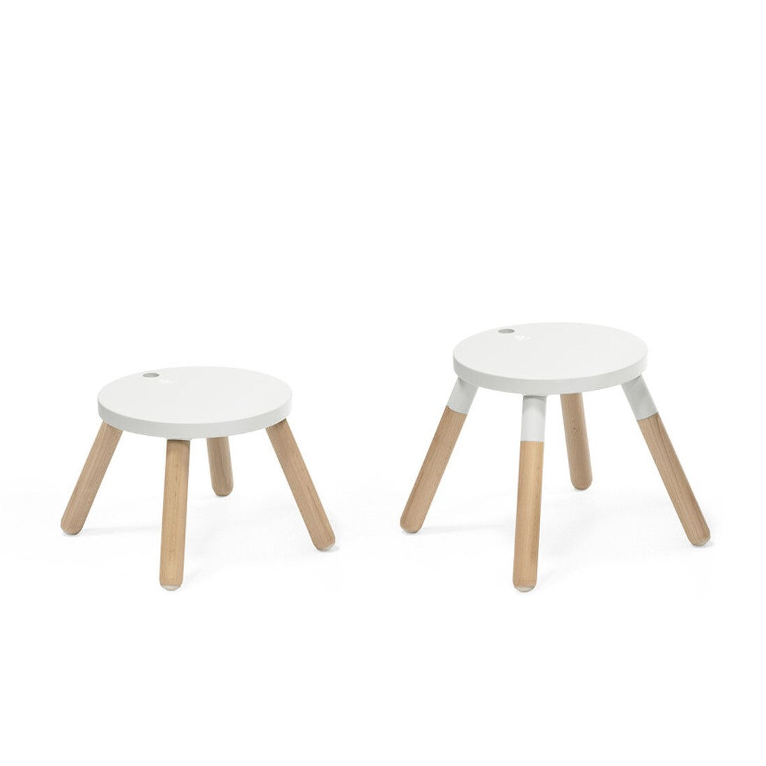 mutable chairs in white no backrest