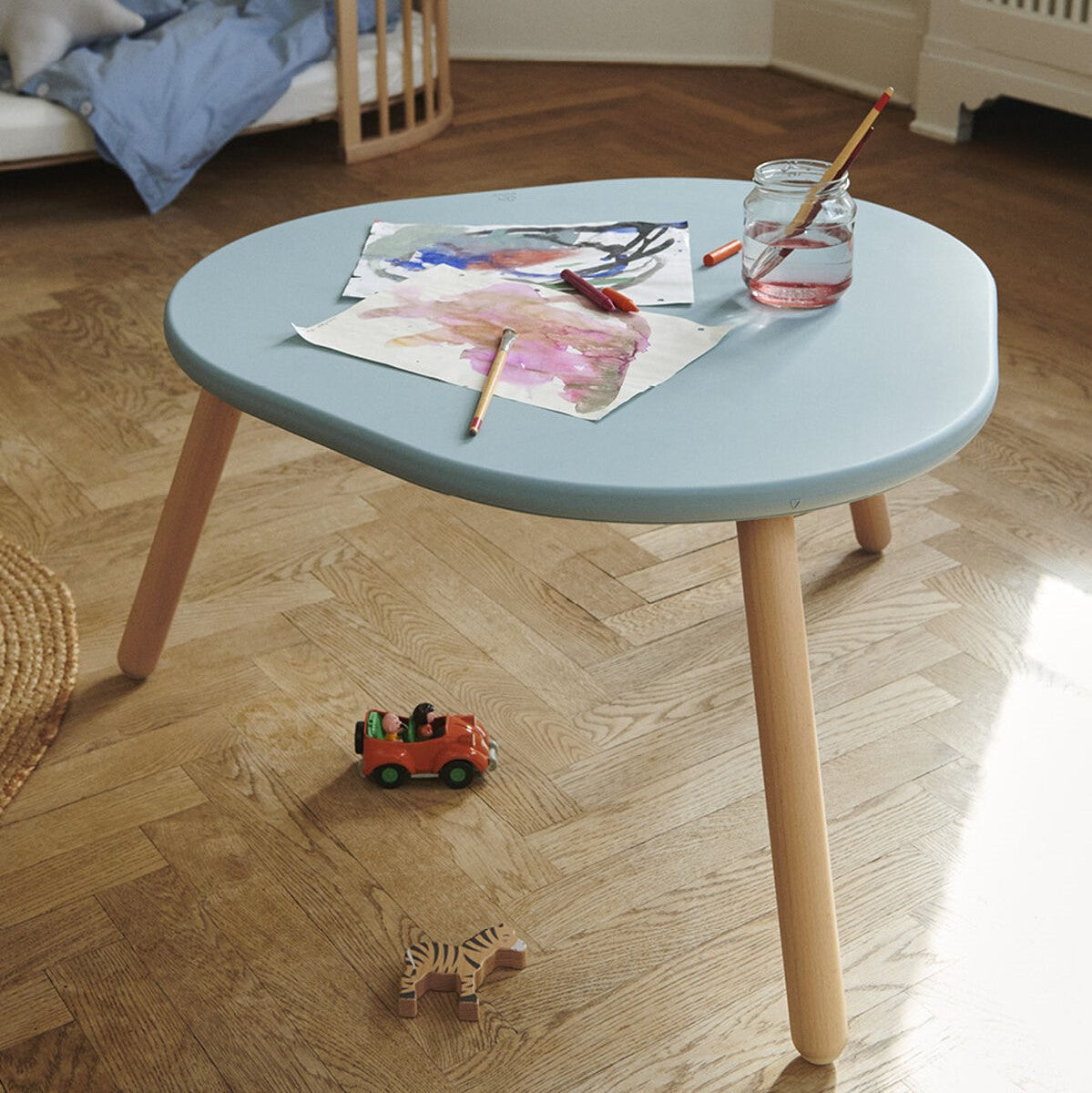  next to mutable chair