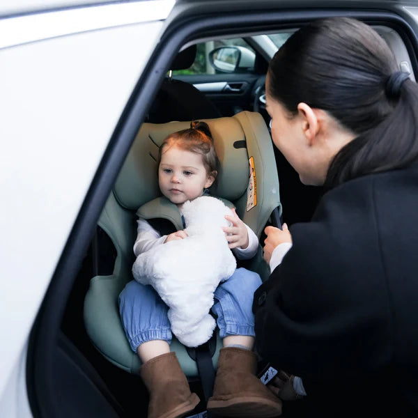 Axkid Spinkid 2 Rotating Carseat