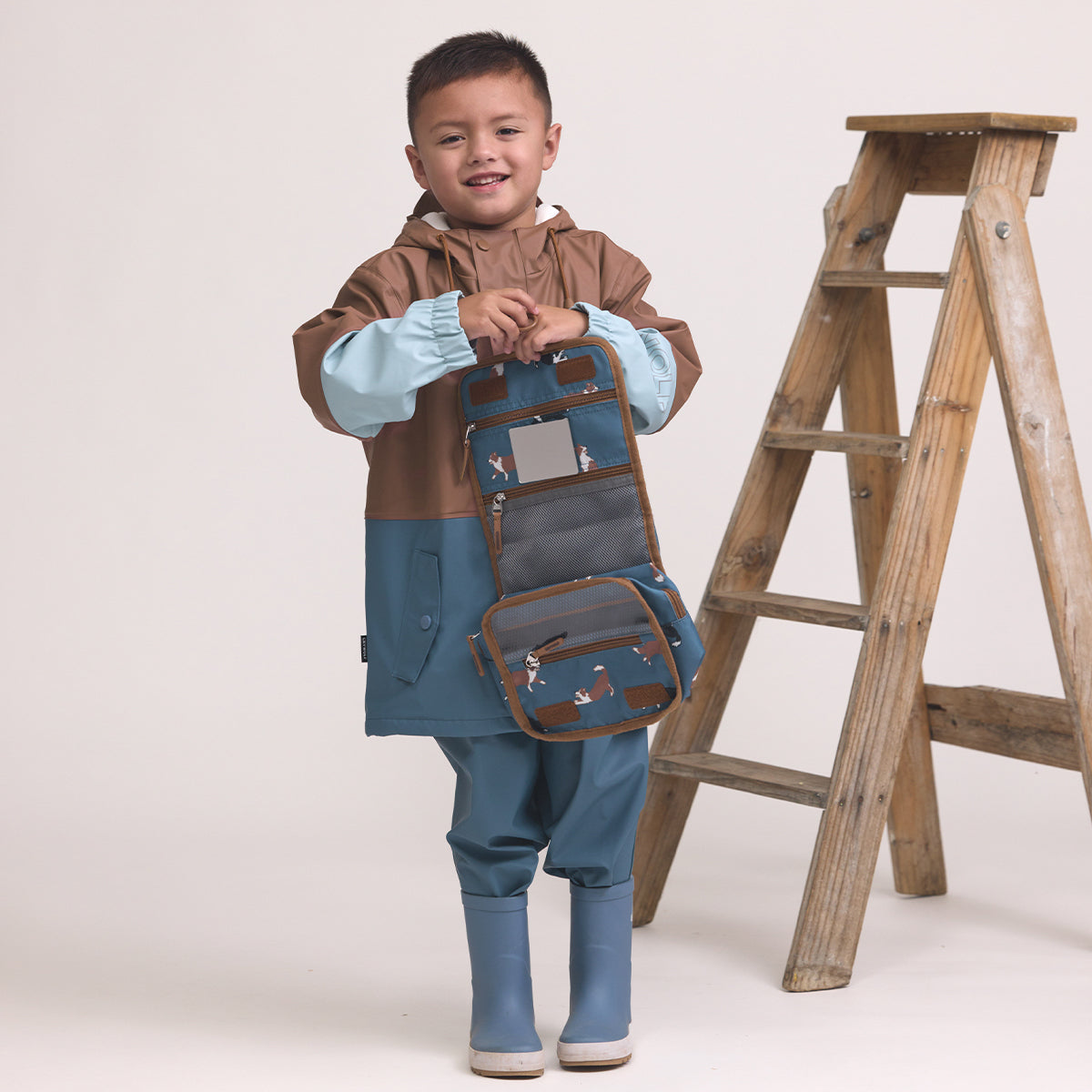 Hanging Toiletry Bag Collies - Crywolf