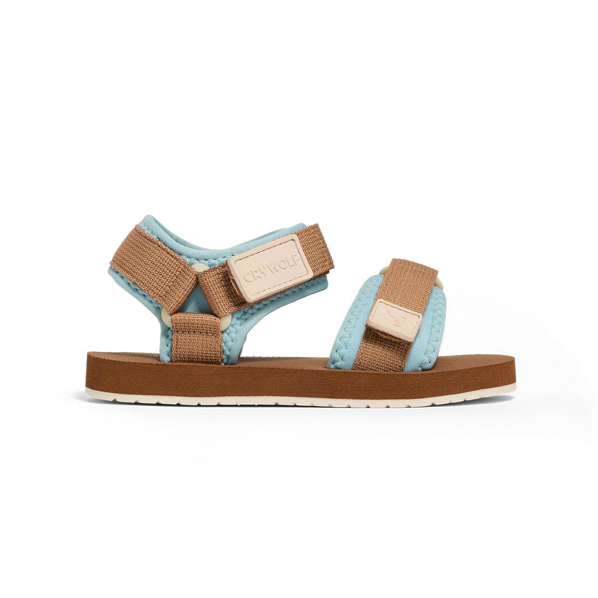 EU20 / Sand & Sky Beach Sandal - Crywolf