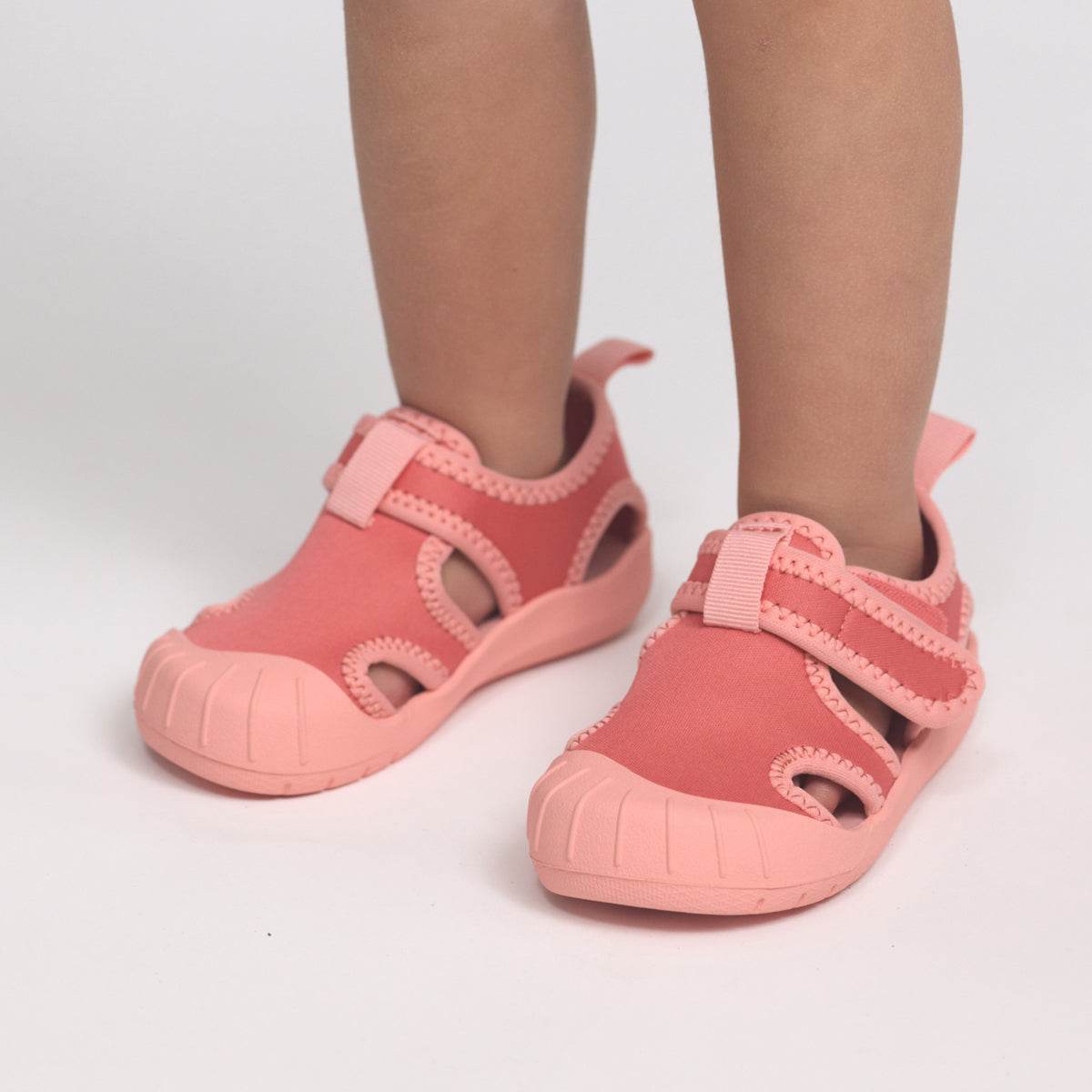 EU20 / Coral Aqua Sandal - Crywolf