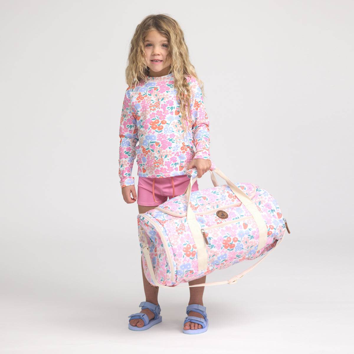 OS / Berry Garden Packable Duffel Bag - Crywolf
