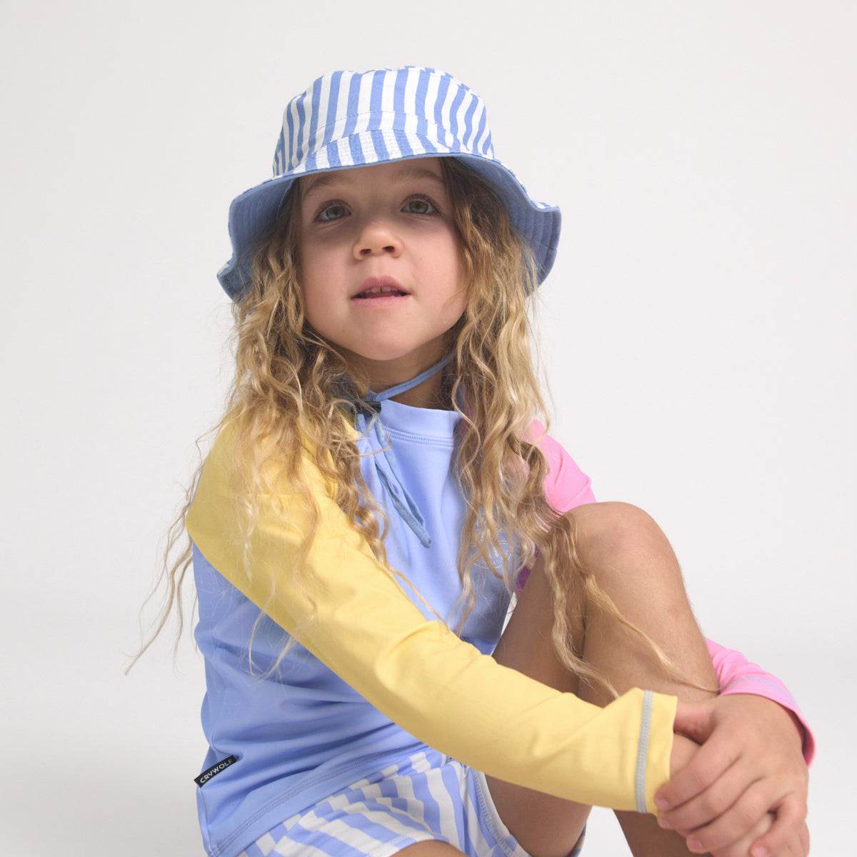 S / Sky Blue Stripe Reversible Bucket Hat - Crywolf