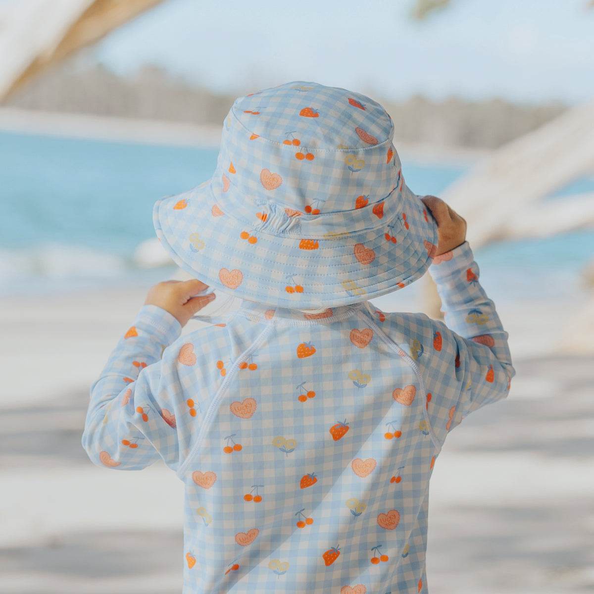 M / Lucky Picnic Swim Bucket Hat - Crywolf