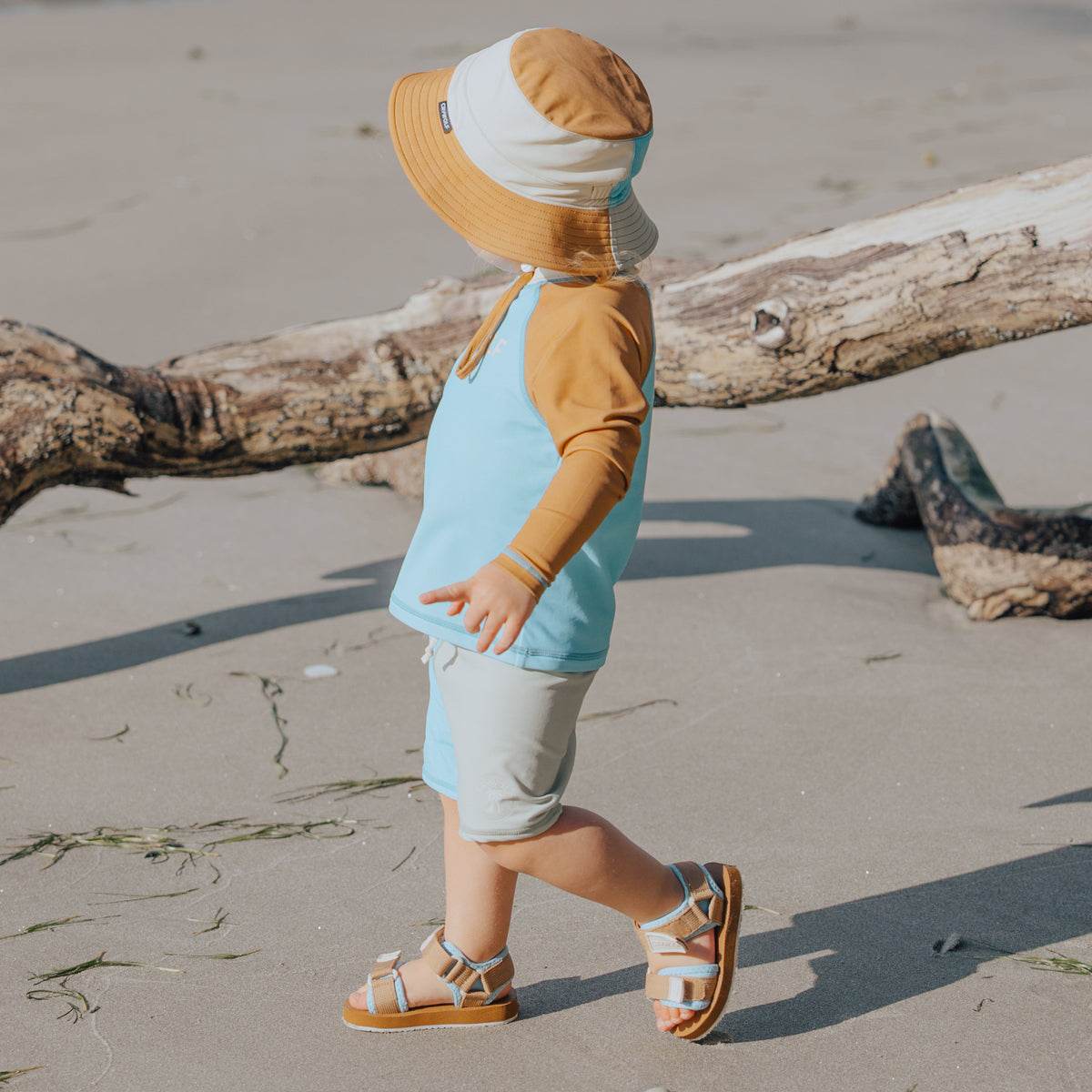 S / Ocean Colourblock Swim Bucket Hat - Crywolf