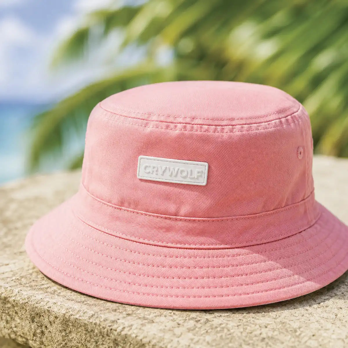 Reversible Bucket Hat M Flamingo Stripe - Crywolf
