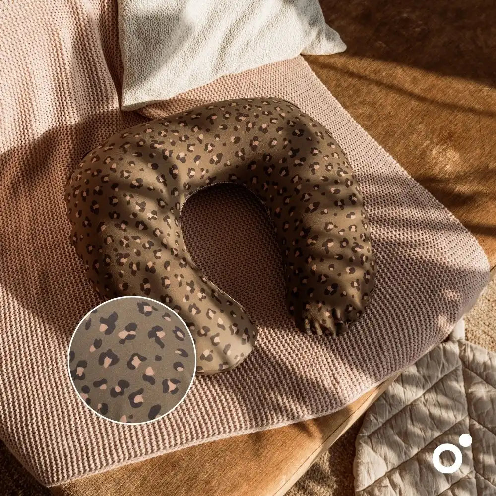 Doomoo Softy Feeding Pillow