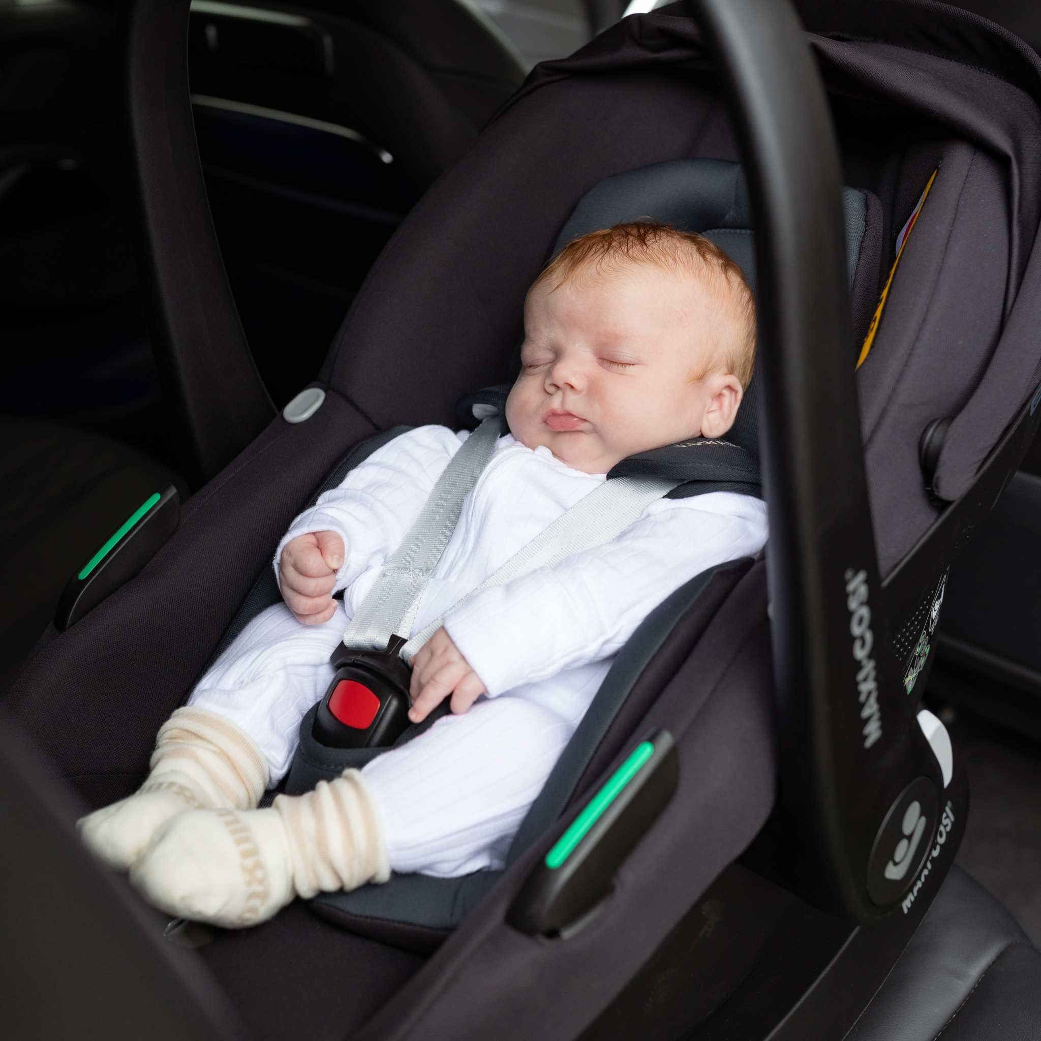 Edwards & Co x Maxi-Cosi Pebble S Capsule Tonal Black - Edwards & Co