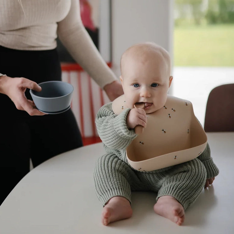 Silicone Feeding Toddler Set Bees - Mushie