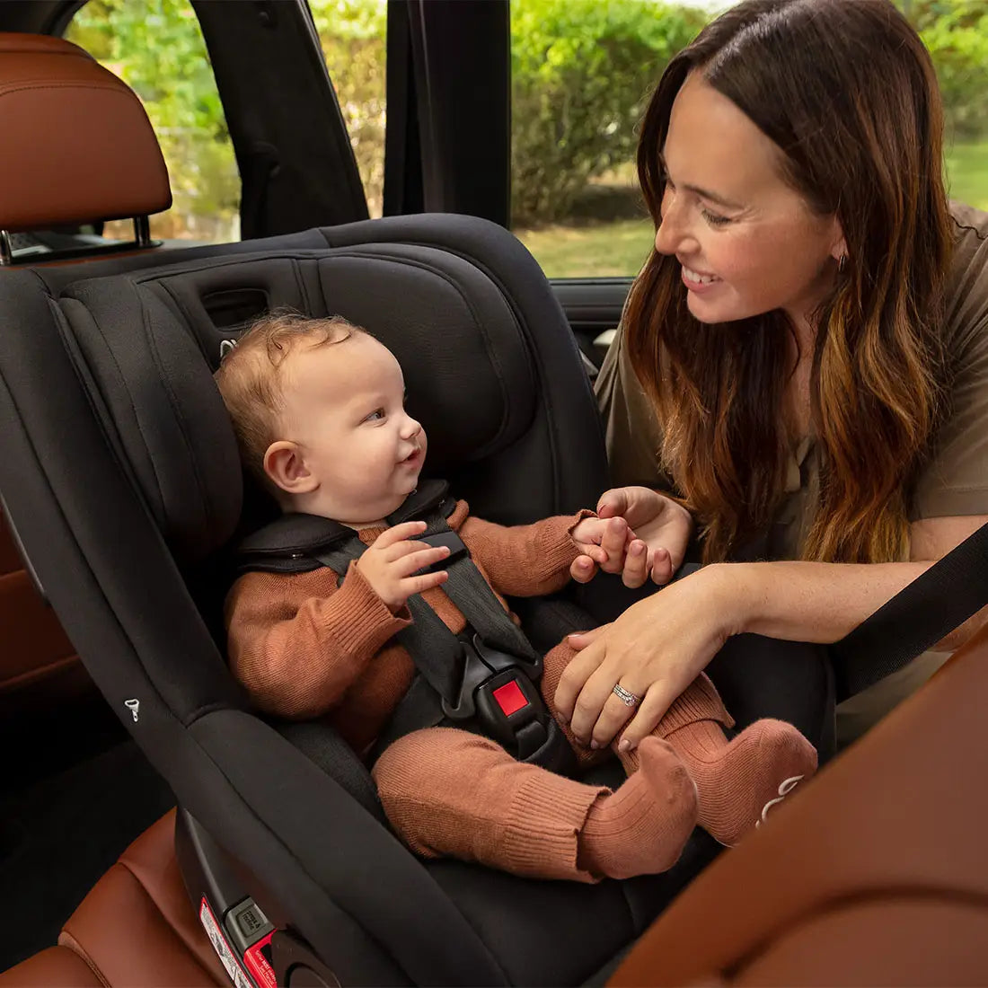 Nuna RAVA Next Car seat