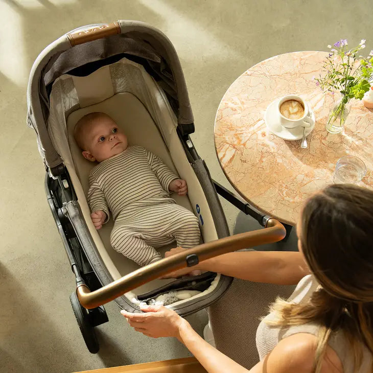 Nuna Lytl Carry Cot w/Rain Cover