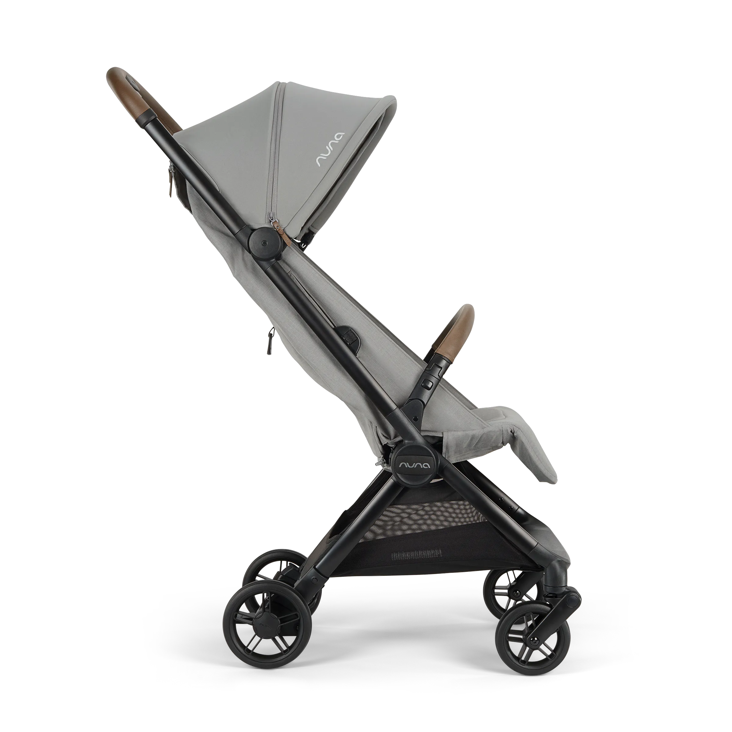 Nuna Viaa Cabn - with Rain Cover & Toddler Board