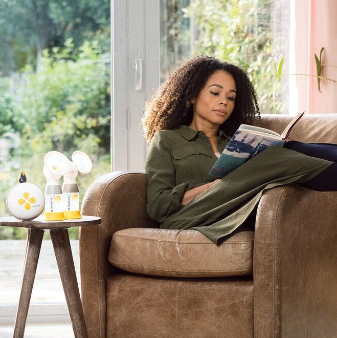 Swing Maxi Double Hands Free Breast Pump - Medela