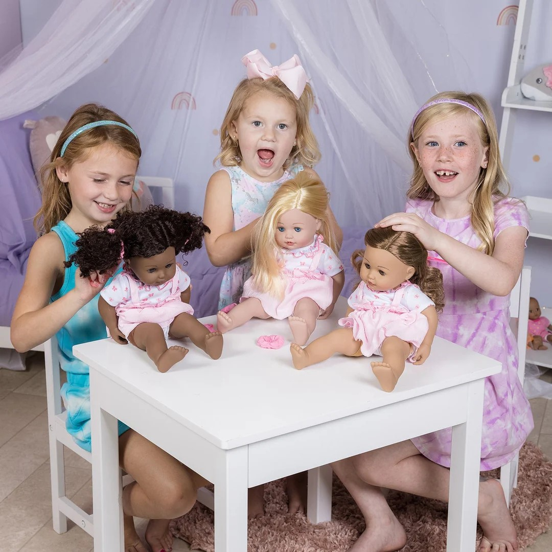 Girls playing Adora My Sweet Style Doll - Avery and other dolls 