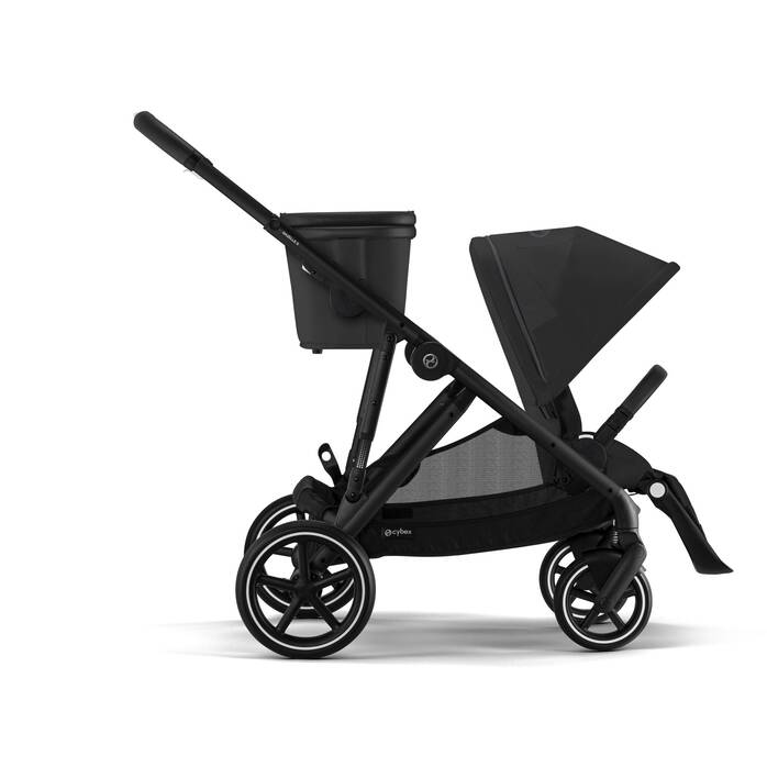 Gazelle S Pram 2023 side view with basket
