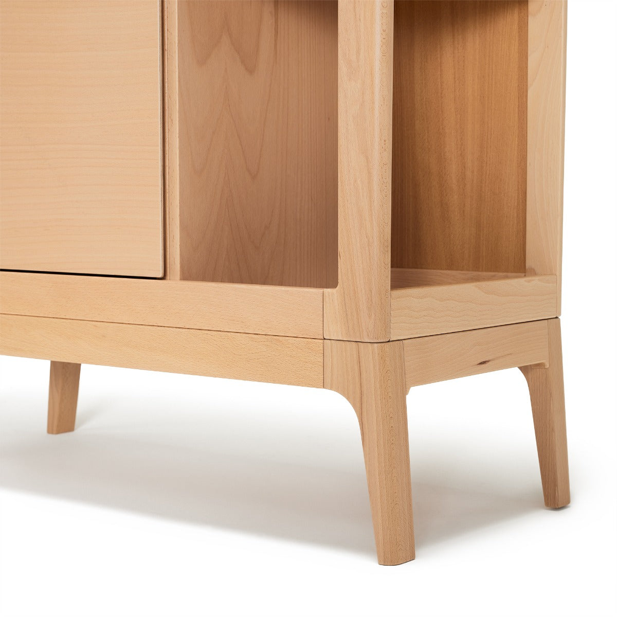 Amara Library with Beech wood from BabyRest