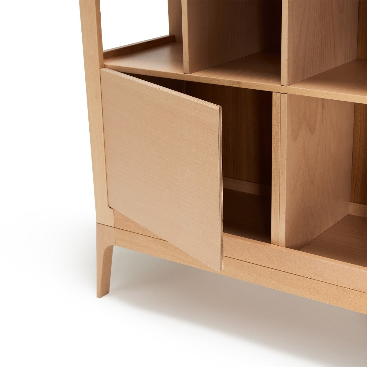 Amara Library with Beech wood from BabyRest
