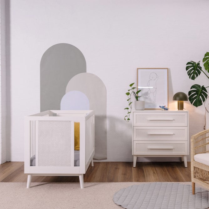 Babyrest Kaya Cot in white colour